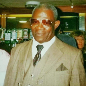 Notice Gallery for Stanley DAVIS