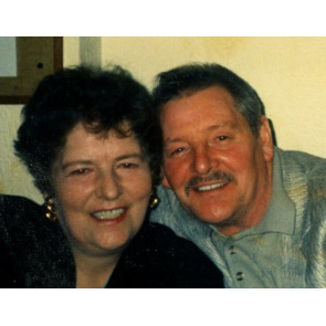 Photo of Sheila & Roy JAMES