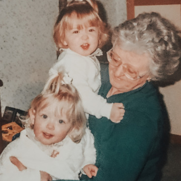 Notice Gallery for Sylvia McCANN