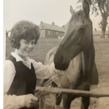 Notice Gallery for Helen PEAT