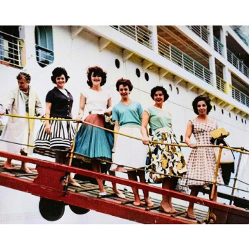 Notice Gallery for Christine EAVES