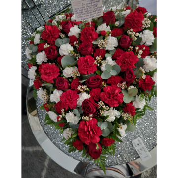 Notice Gallery for Her Majesty  Queen Elizabeth II