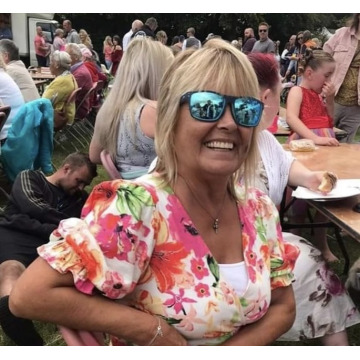 Photo of Susan HARVEY