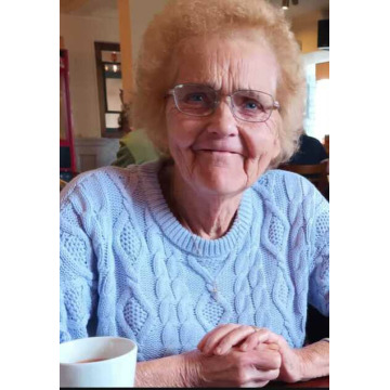 Notice Gallery for Patricia STANWAY