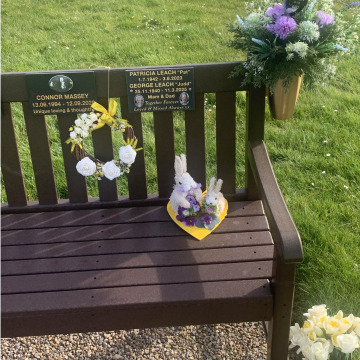 Tribute photo for Patricia LEACH