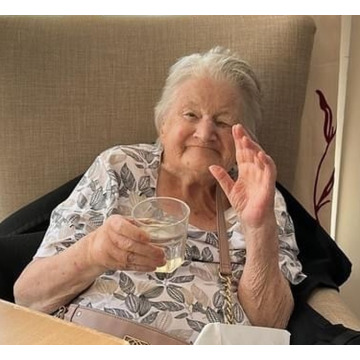 Photo of Jacqueline HOBBS