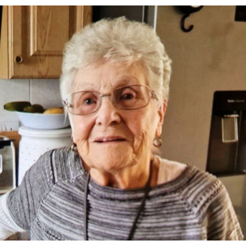 Photo of Joyce Eileen HUGILL