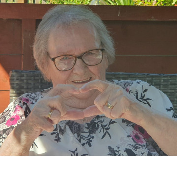 Notice Gallery for Jean LENNOX