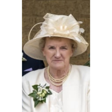 Photo of June WARNER