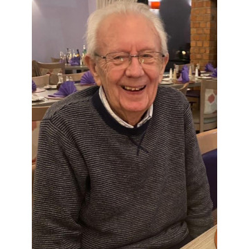 Photo of Geoffrey CRONSHAW