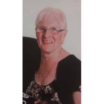 Photo of Pauline DOWLING