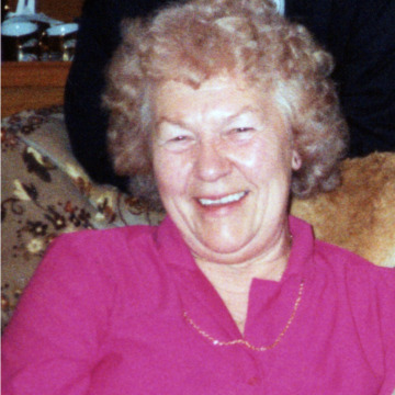 Photo of Poppy Pamela Pansy POULTER