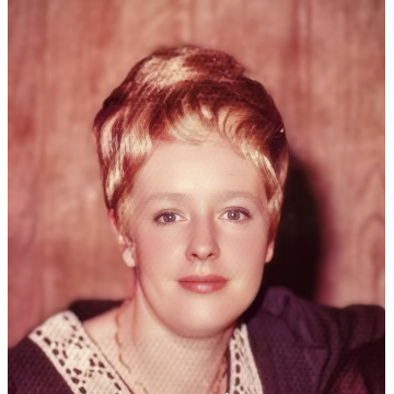 Photo of Judith BELLAMY