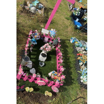 Notice Gallery for Eden Rose MARECKI-LACK