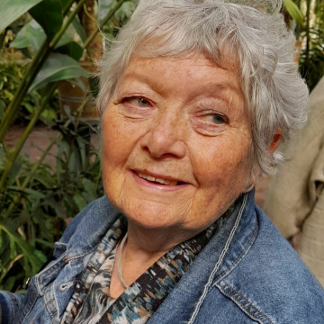 Photo of Susan HOFSTEEDE