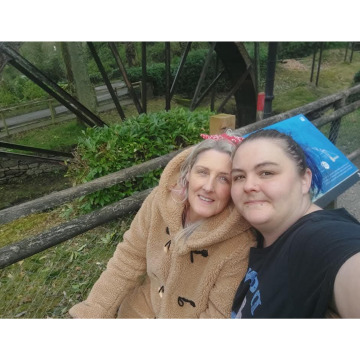 Notice Gallery for Mandy Mary EAST