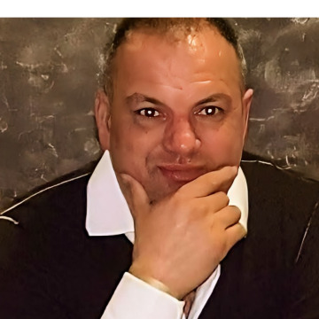 Photo of Simon COTTON