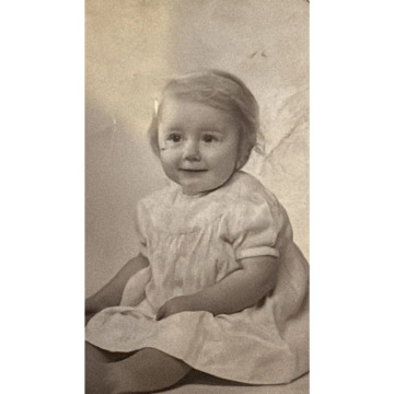 Notice Gallery for Margaret MORRIS