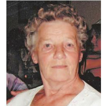 Photo of Shirley RHODES