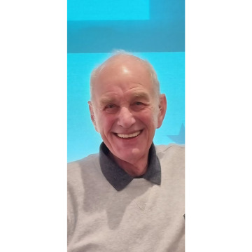 Photo of Lawrence KNIGHT