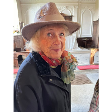 Notice Gallery for Heather Angela HEAL