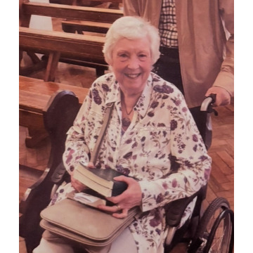 Photo of Pauline MORRIS