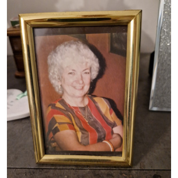 Photo of Sheila SWINBURN