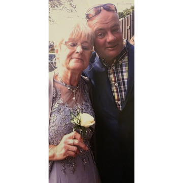 Notice Gallery for Margaret FARMER