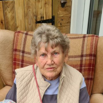 Notice Gallery for Janet ROFFEY