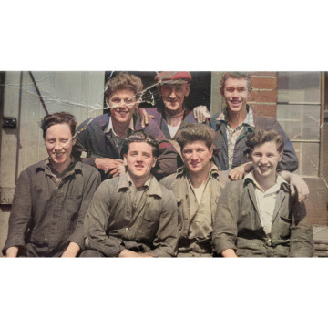 Notice Gallery for William Hallett LINGS