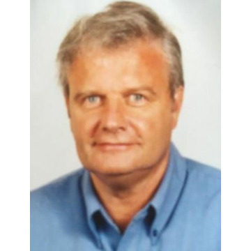 Photo of Leslie TRAVIS