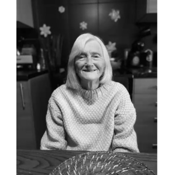 Notice Gallery for Jean Pauline MOXON