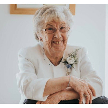 Photo of Maureen Joan MARTIN