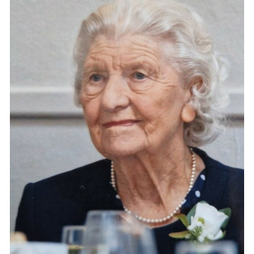 Photo of Alma Jean DAVIES