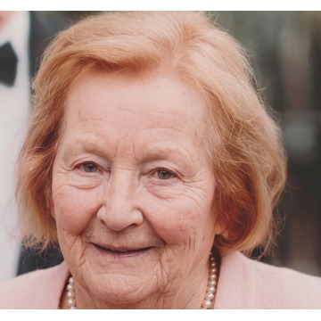 Photo of May SUFFIELD