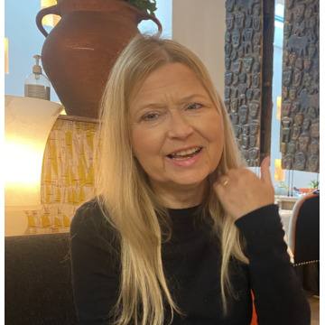 Photo of Clair DAVENPORT